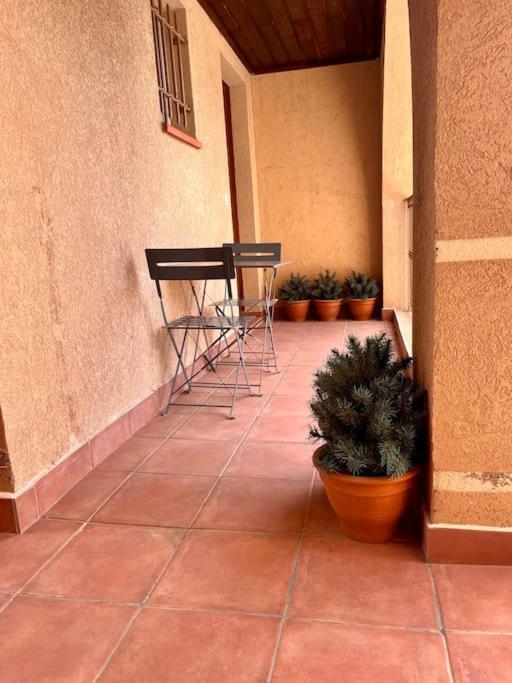 Joli Studio Tout Confort Proche Toutes Commodites Dans Residence Calme เอลเลอรูซ ภายนอก รูปภาพ