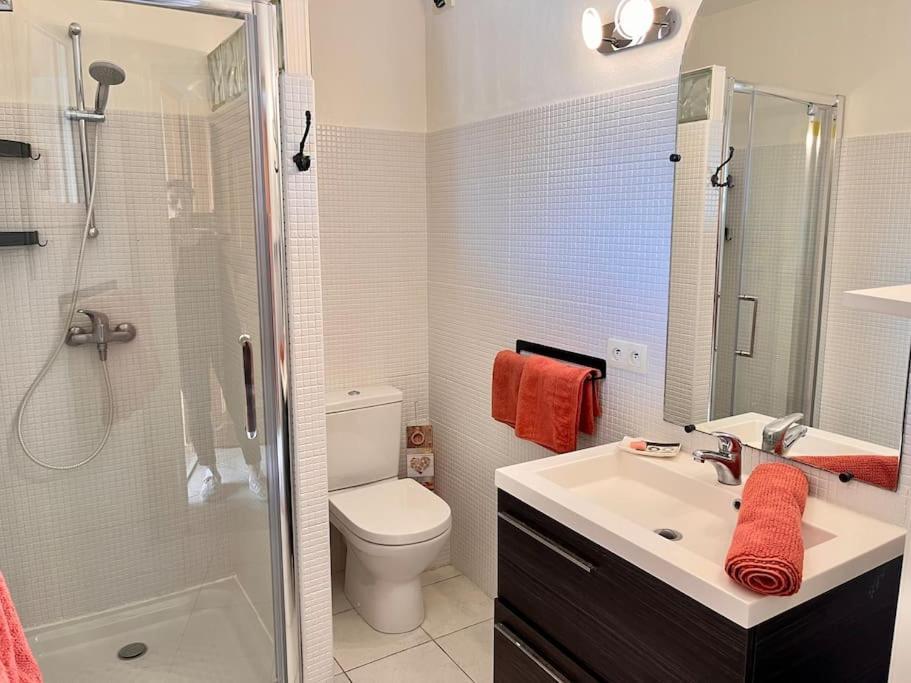 Joli Studio Tout Confort Proche Toutes Commodites Dans Residence Calme เอลเลอรูซ ภายนอก รูปภาพ